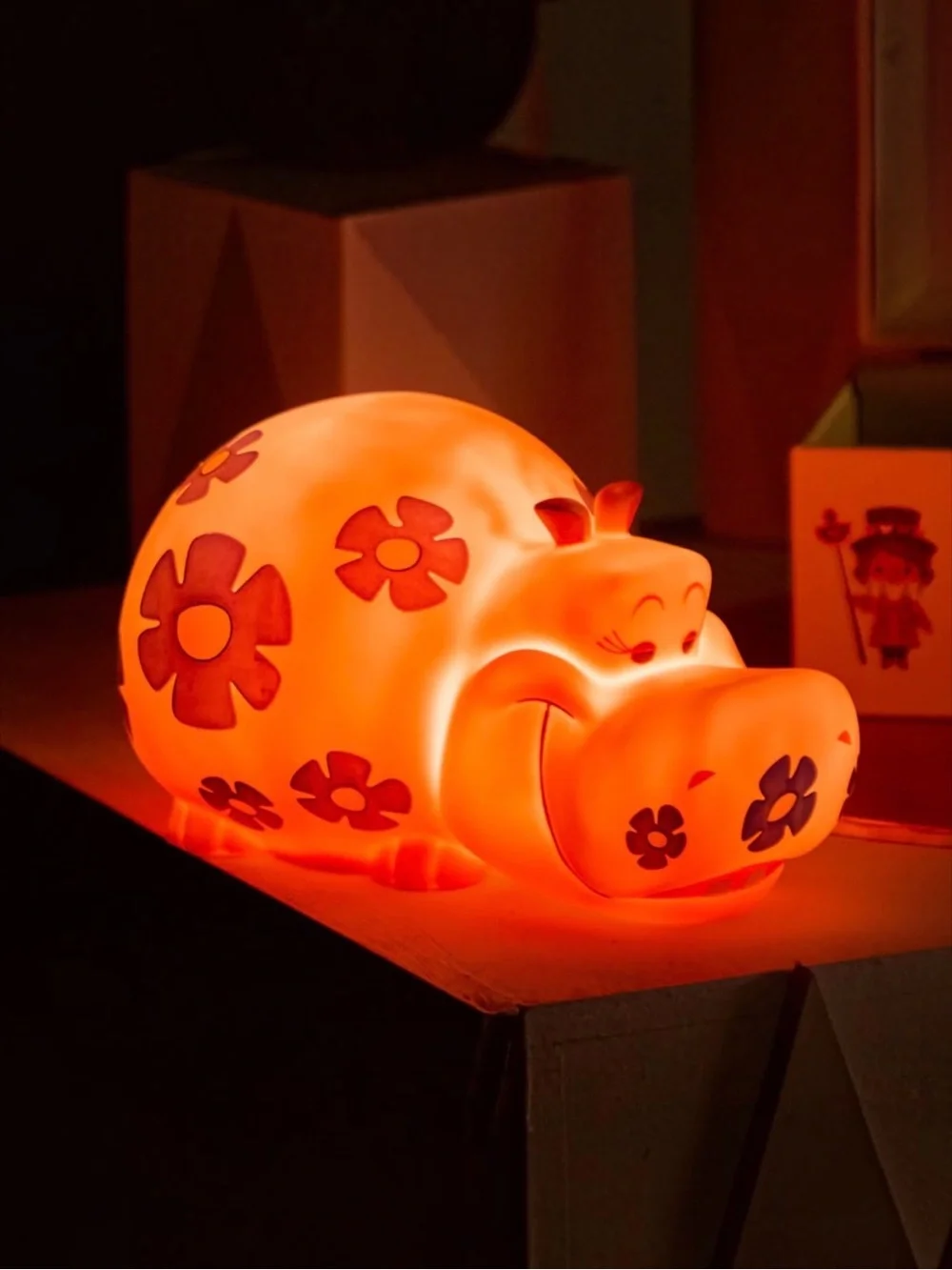 NEW Disney Parks it’s a small world Light-Up Hippo Desk Top Lite Figure NWT